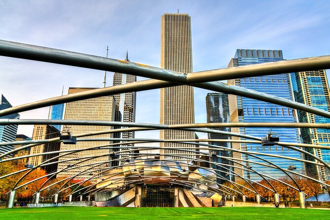 Chicago Millennium Park Self-Guided Walking Tour - How to use the route like a local, not like a robot
