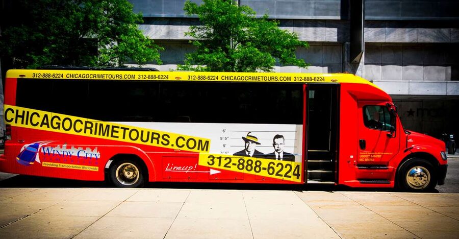 Chicago: Mob and Crime Bus Tour - Meeting at 163 E Pearson Street, and why timing matters