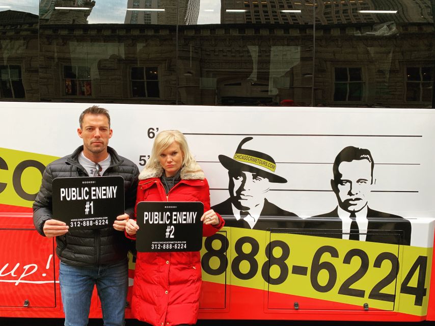 Chicago: Mob and Crime Bus Tour - Luxury coach, live commentary, and how to hear the stories
