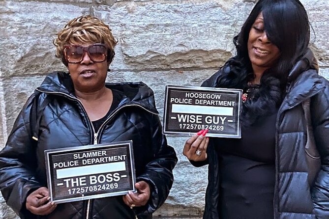 Chicago Murder Mystery Tour - Stop 1 at Water Tower Place: the case kickoff at Jane M. Byrne Plaza