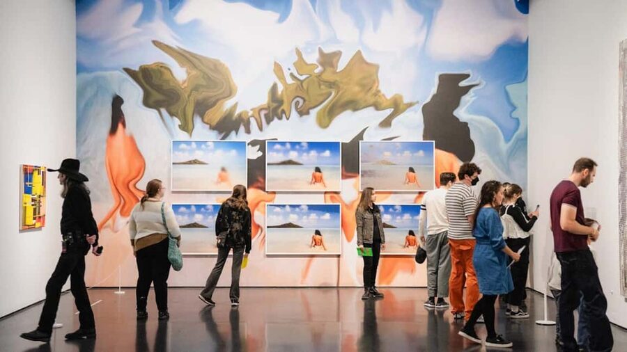 Chicago: Museum of Contemporary Art (MCA) Entry Ticket - Getting oriented fast, and avoiding the coat-check time trap