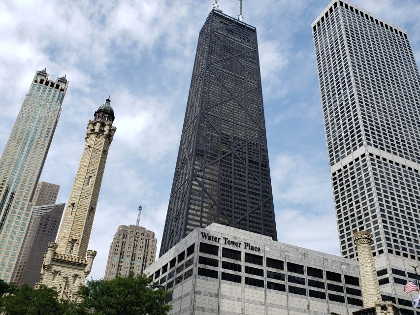 Chicago: Must See Chicago 90 minute Walking Tour - What the CAC Exhibits Add After the Walk