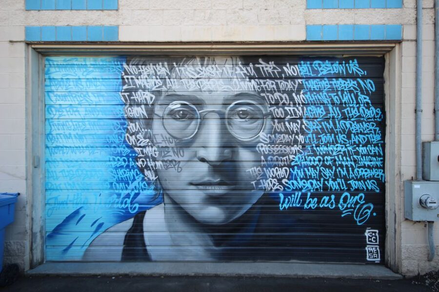 Chicago: Offbeat Guided Street Art Tour - The neighborhoods: Wicker Park, Bucktown, Logan Square in one flow