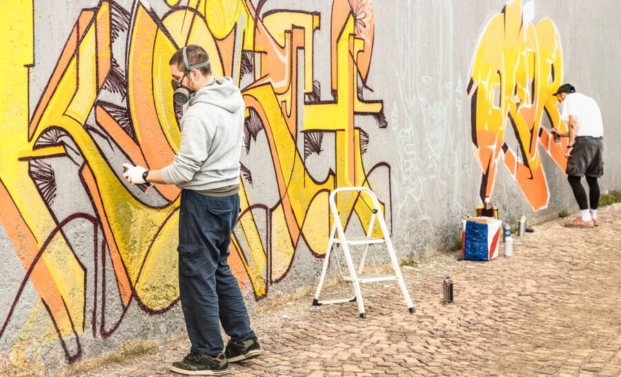 Chicago: Offbeat Guided Street Art Tour - What you’ll actually do on the walk