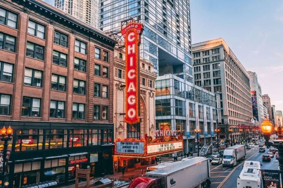 Chicago: Private custom tour with a local guide - Who this tour suits best, and how to get the most out of it