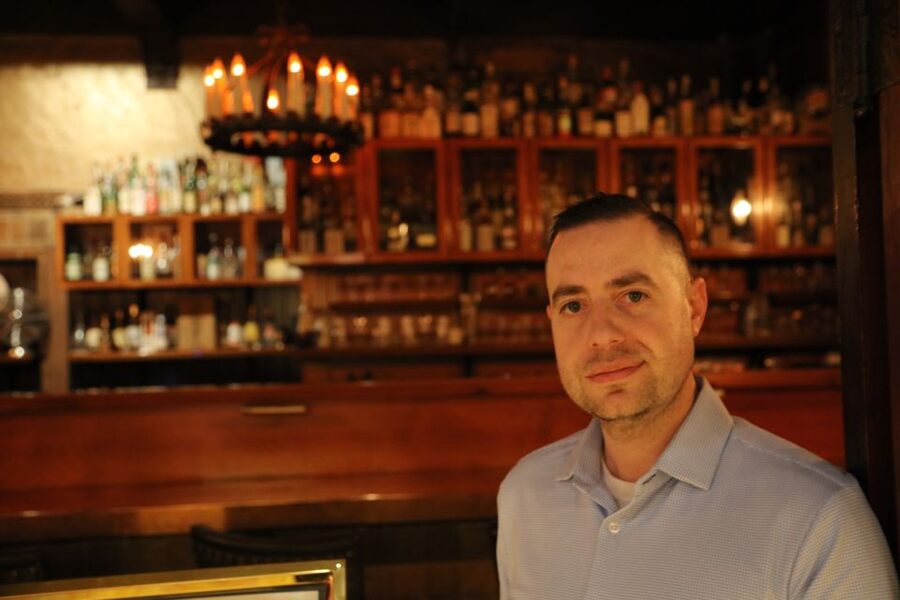 Chicago: Prohibition Speakeasies Bus Tour or Walking Tour - Two ways to experience it, walking in the Loop or riding the neighborhood bus