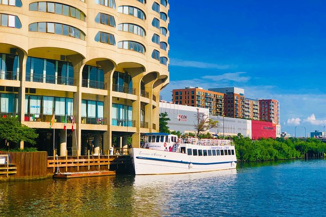 Chicago River 90-Minute Architecture Boat Tour - Navy Pier at the end, when the city looks its best