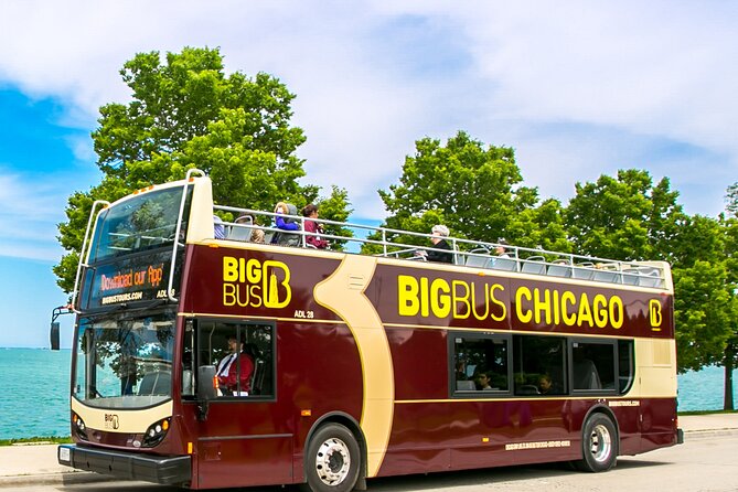Chicago River Architecture Tour and Big Bus Hop-on Hop-off Tour - Big Bus Hop-on Hop-off: How the Two-Day Pass Really Helps