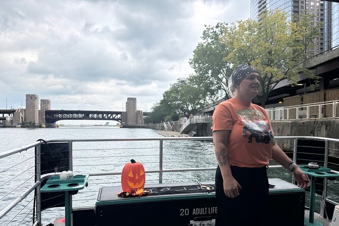 Chicago River Guided Ghost Tour - $65 value: what you pay for, and how to get the most out of it