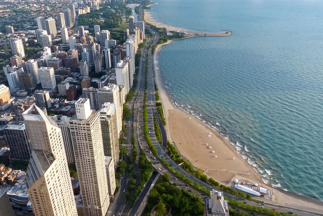 Chicago's Gold Coast Hidden History: A Self-Guided Audio Walk - International Museum of Surgical Science: 1917 Versailles-Style Oddity