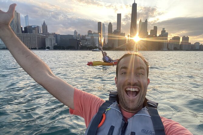 Chicago's Lake Michigan Downtown Kayak Rental at Ohio Street Beach - Practical Tips to Make Your 1 to 2 Hours Actually Fun