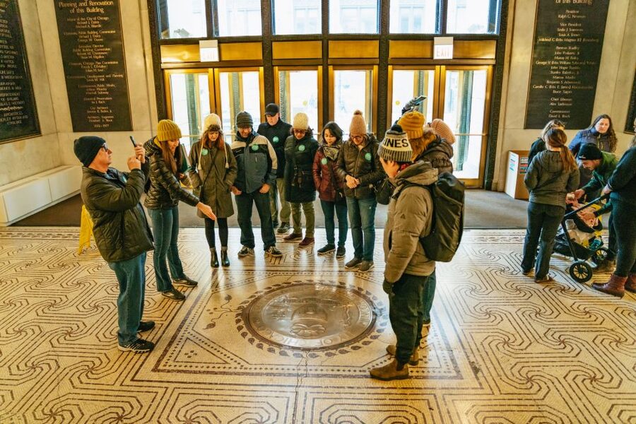 Chicago's Original Dazzling Architectural Interiors Tour - Roaring 20s Art Deco interiors: where the style becomes a feeling