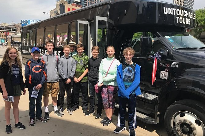 Chicago's Original Gangster Tour by Bus - The Costumed Guide Factor: Humor, Accent, and In-Character Detail