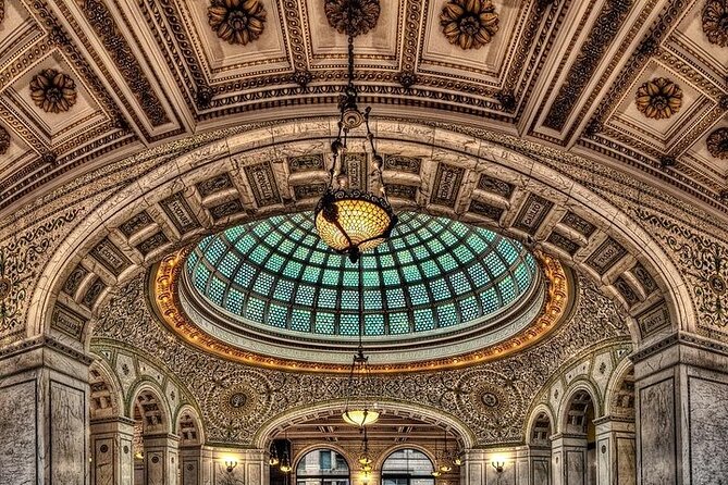 Chicago's Secret Interiors Architectural Walking Tour - Why Chicago Interiors Feel Different From the Skyline