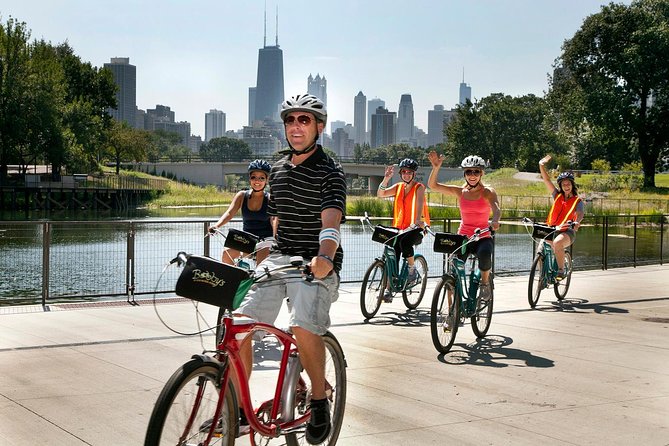 Chicago's Ultimate City Bike Tour - Getting set up at Bobby’s Bike Hike on the Chicago lakefront
