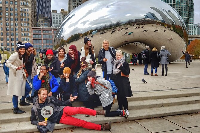 Chicago Seasonal Stroll Walking Tour of Holiday Attractions - A 2-hour holiday walk that actually feels organized
