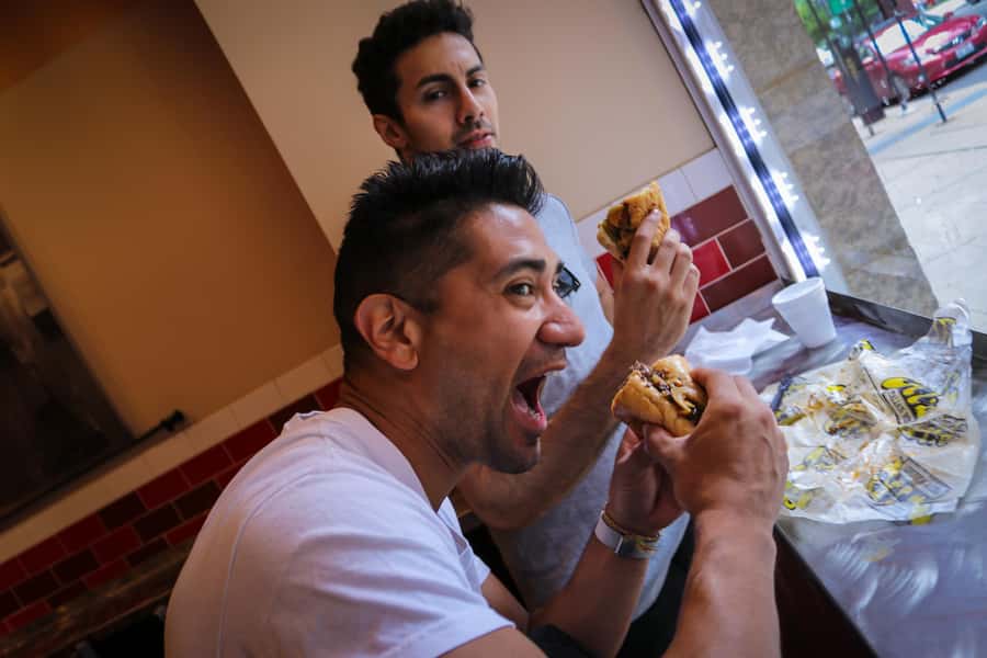 Chicago: Secret Food Tour - Harold Washington Library: a quick break from the food