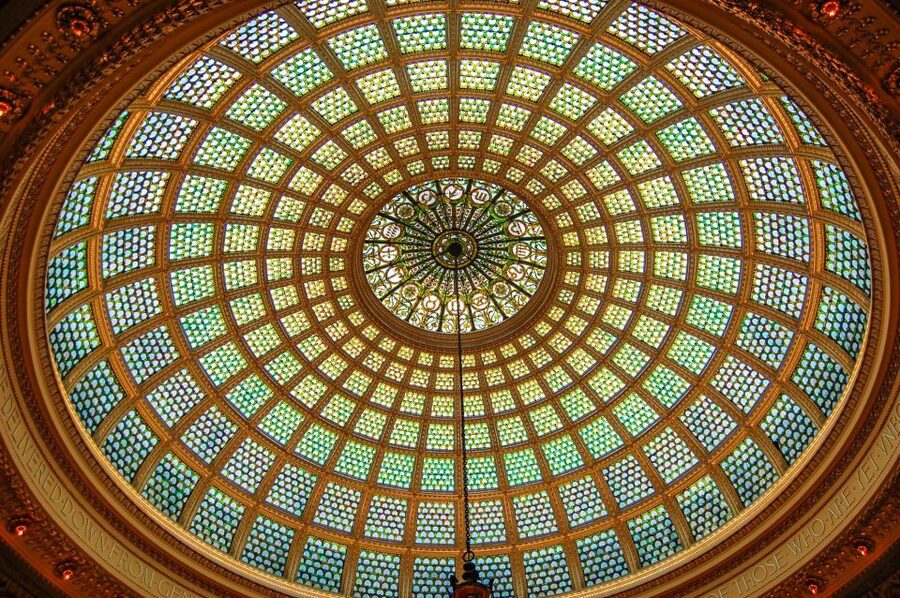 Chicago: Secret Interiors Architecture Walking Tour - Palmer House and the Cultural Center: two very different interiors, same design thinking