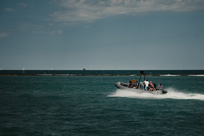 Chicago Shoreline Adventure Boat Tour - Price and value: what $90 per person buys you