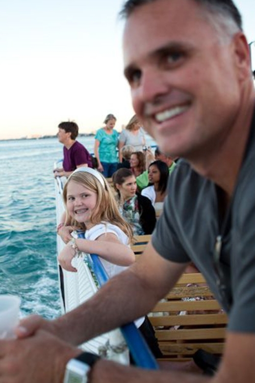 Chicago: Shoreline Lake Michigan Skyline Cruise - Why this 30-minute skyline cruise feels like smart Chicago value