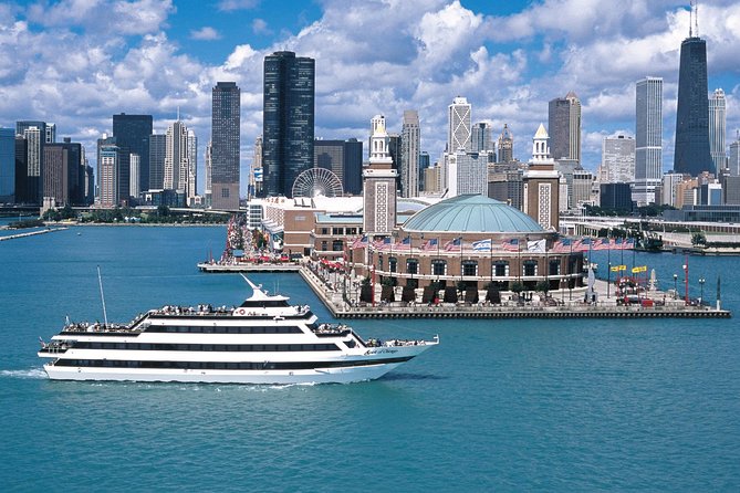 Chicago Signature Dinner Cruise on Lake Michigan - Navy Pier Start and the “Views While You Eat” Advantage