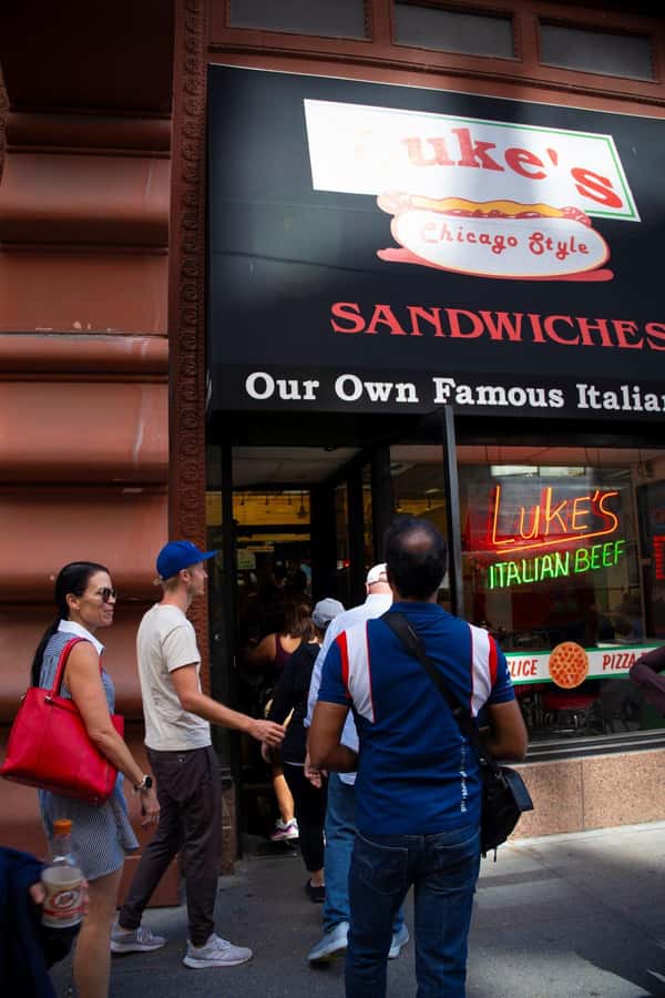 Chicago: The Ultimate Foodie Walking Tour with Tasty Stops - Key Points You Should Care About