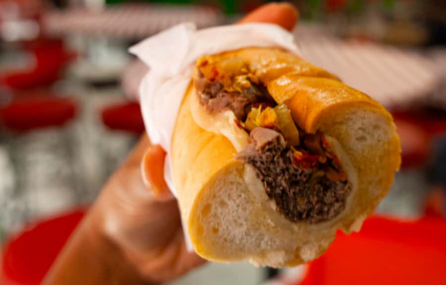 Chicago: The Ultimate Foodie Walking Tour with Tasty Stops - Who This Tour Fits Best (And Who Might Skip It)
