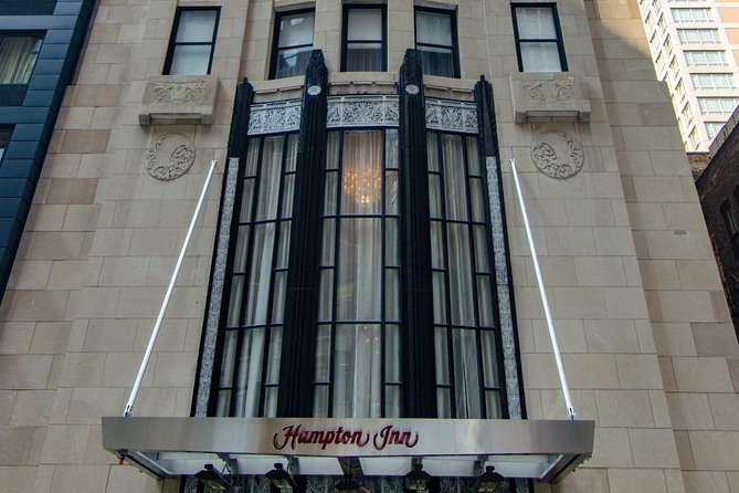 Chicago Walking Tour: A Walk Through Time - Starting at the Chicago Architecture Center, then building your way forward
