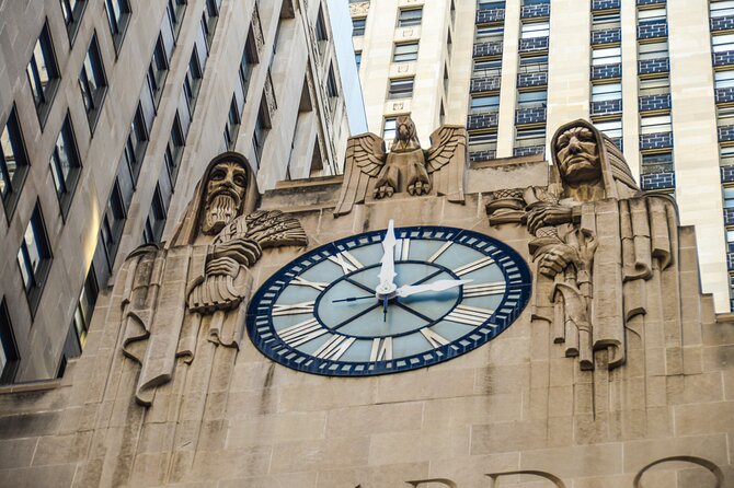 Chicago Walking Tour: Art Deco Skyscrapers Loop - Stop 2: The Rookery lobby and William Drummond’s design language