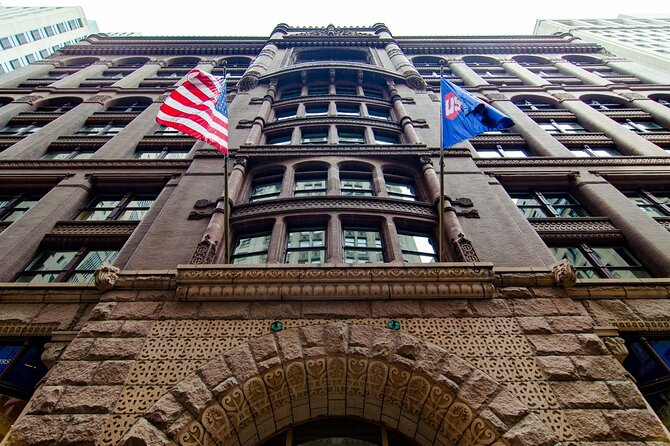 Chicago Walking Tour: Historic Skyscrapers - Small-group guidance: what makes the narration worth your $35