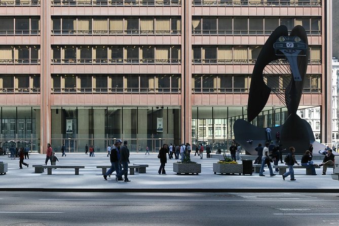 Chicago Walking Tour: Modern Architecture - Daley Center and Cor-Ten Steel: How Materials Tell Time
