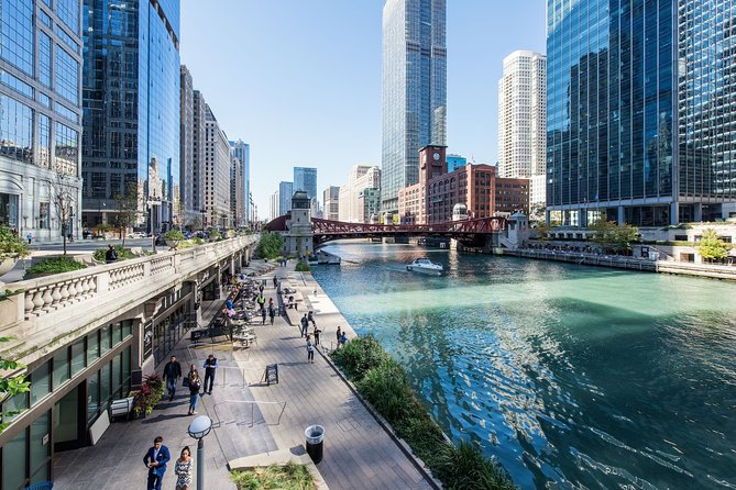 Chicago Walking Tour: Must-See Chicago - Stop 4, Tribune Tower: An Architecture Competition That Had a Big Claim