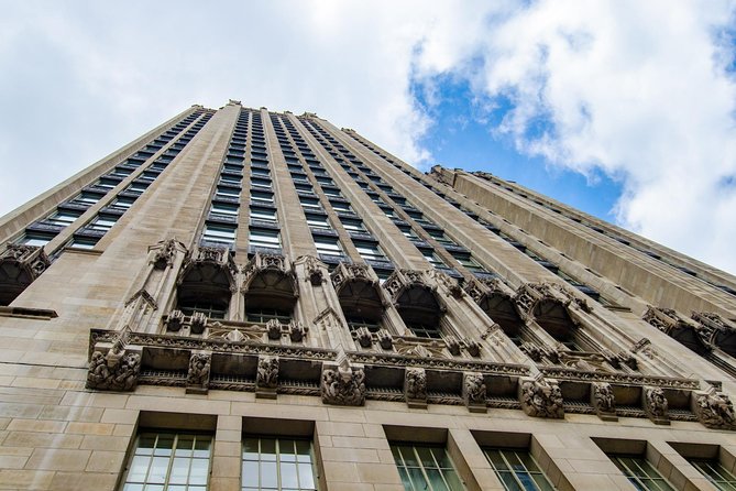 Chicago Walking Tour: The Magnificent Mile - Wrigley Building to InterContinental Chicago, with iconic facades in plain sight