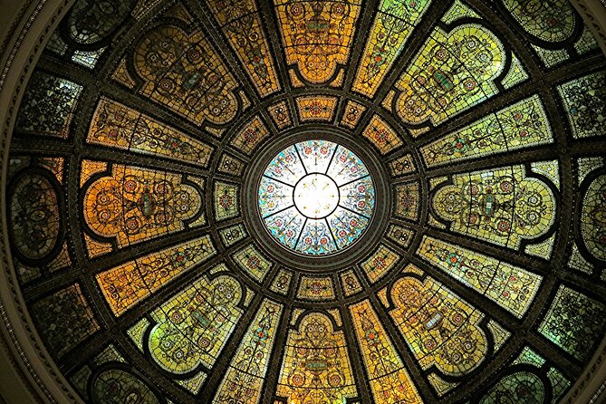 Chicago Walking Tour: Tiffany Treasures - Walking time, weather, and keeping up without rushing
