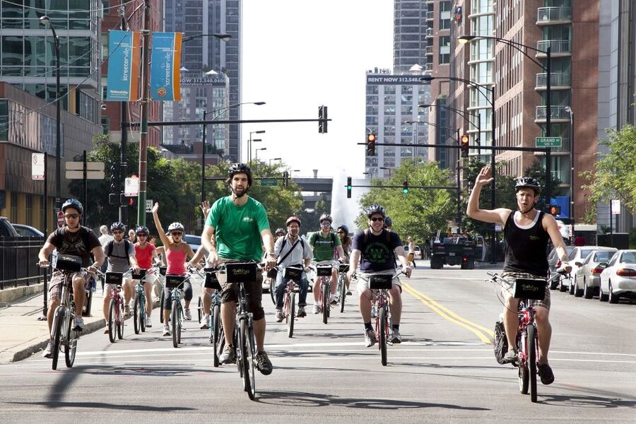 Chicago: Westside Food Tasting Bike Tour with Guide - Guide style is a big deal, and it shows