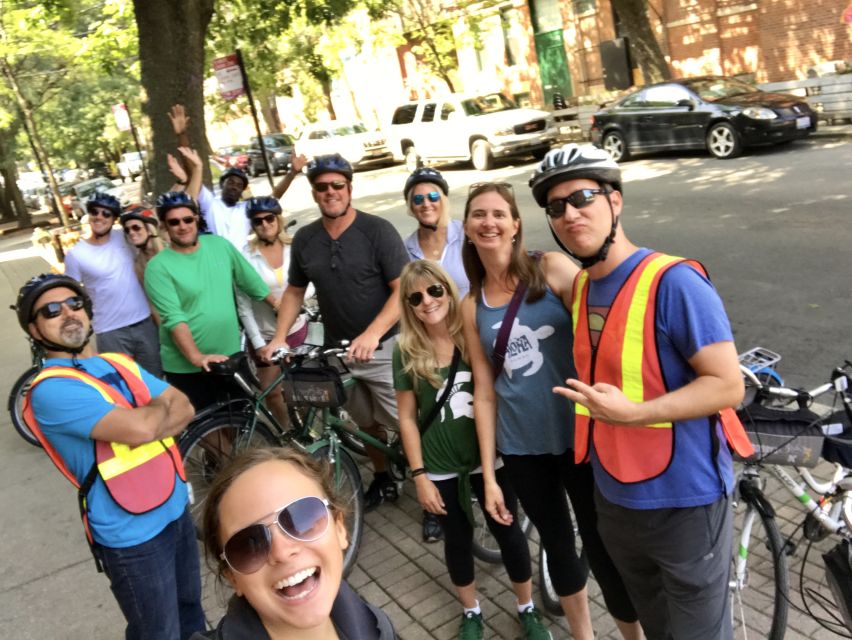 Chicago: Westside Food Tasting Bike Tour with Guide - Ukrainian Village and the Polish pierogis moment