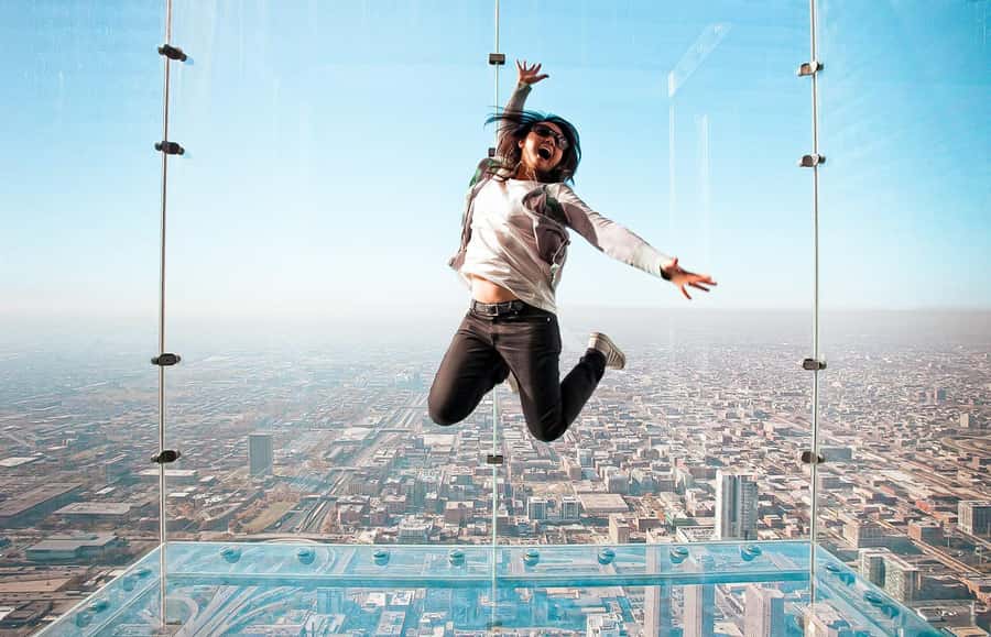 Chicago: Willis Tower Skydeck and The Ledge Ticket - Key highlights I’d plan around