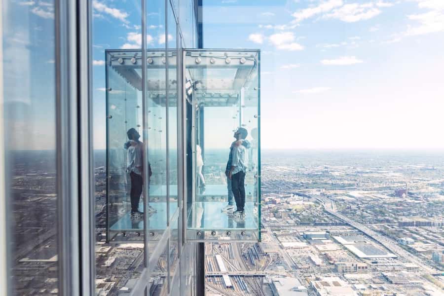 Chicago: Willis Tower Skydeck and The Ledge Ticket - Willis Tower Skydeck and The Ledge, what you’re really buying