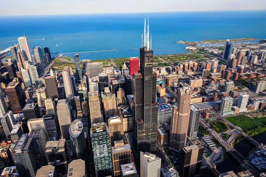 Chicago: Willis Tower Skydeck and The Ledge Ticket - Exhibits and the theater presentation, why they make the view better