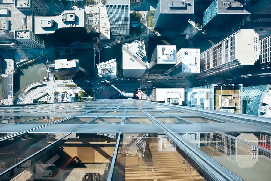 Chicago: Willis Tower Skydeck and The Ledge Ticket - Up to the 103rd floor: interactive spaces and photo walls