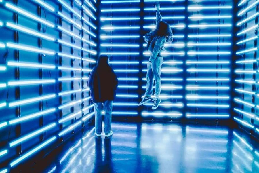 Chicago: WNDR Museum Entry Ticket - Entering WNDR Museum Chicago: Art Meets Tech, Not Just Art