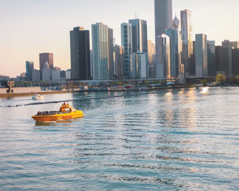 City Cruises Chicago: 75-min Speedboat Architecture Cruise - The ride becomes a loop of landmarks, not a list