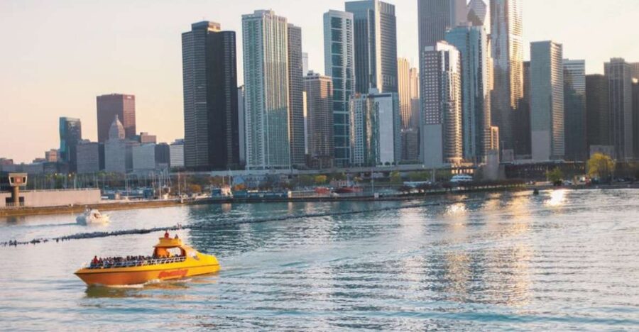 City Cruises Chicago: 75-min Speedboat Architecture Cruise - Lake Michigan finale: the speedboat payoff