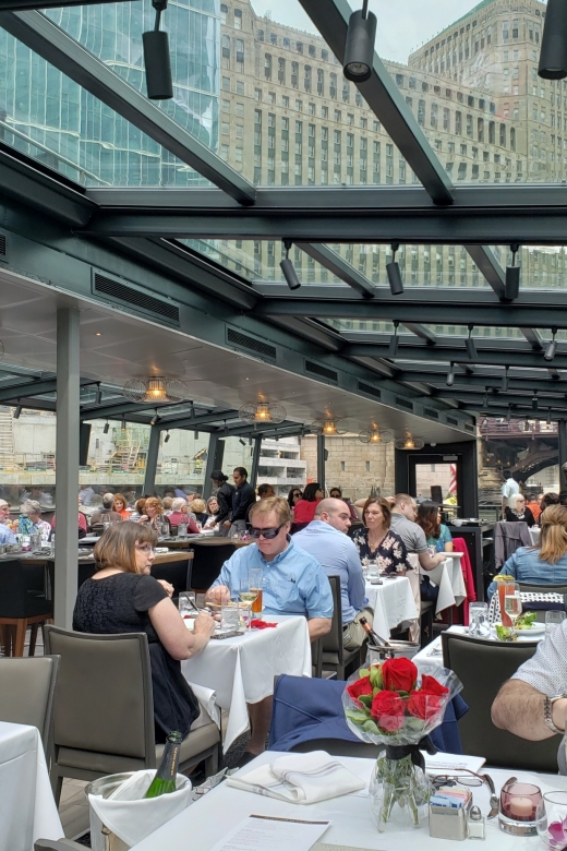 City Cruises Chicago: Brunch, Lunch, or Dinner River Cruise - 3-course menus on the Chicago River: dinner, lunch, and brunch