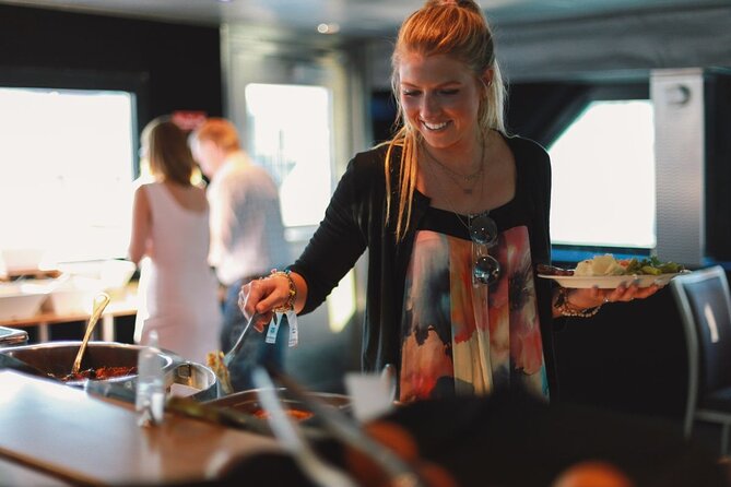 City Cruises Chicago: Fireworks Signature Dinner Cruise - DJ, dancing, and the music mix that keeps the night moving