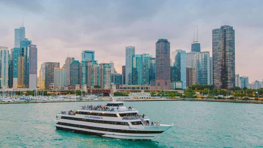 City Cruises Chicago: Lake Michigan Lunch or Dinner Cruise - Key Highlights Worth Showing Up For