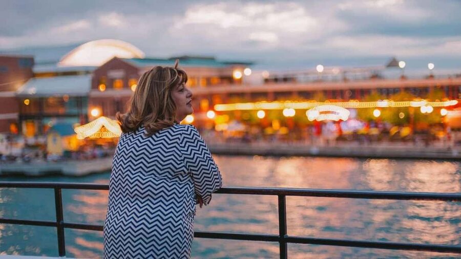 City Cruises Chicago: Lake Michigan Lunch or Dinner Cruise - Should You Book City Cruises Chicago Lake Michigan Lunch or Dinner Cruise?