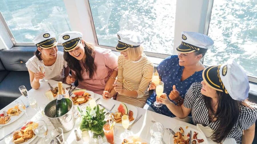City Cruises Chicago: Lake Michigan Lunch or Dinner Cruise - What You Actually Eat: Brunch, Lunch, and Dinner Buffets
