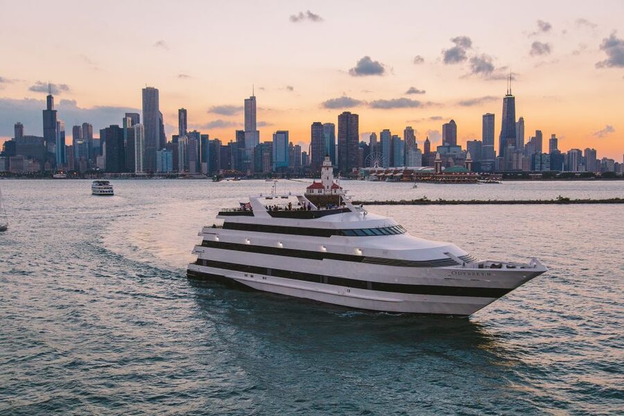 City Cruises Chicago: Premier Lunch or Dinner Cruise - A Floating Restaurant With 360-Degree Chicago Views