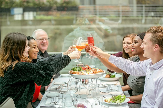 City Cruises Chicago: River Architectural Lunch Cruise - Service, pacing, and why the staff names keep coming up